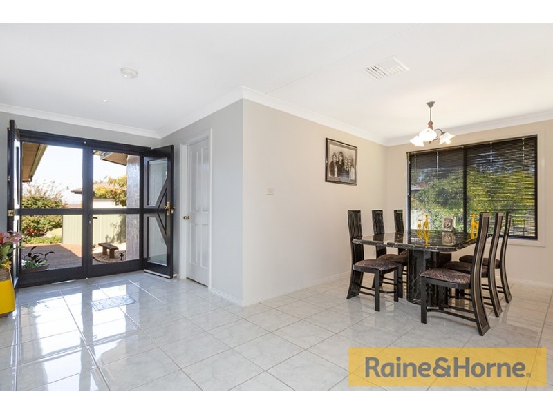 70 The Grange, Tamworth NSW 2340