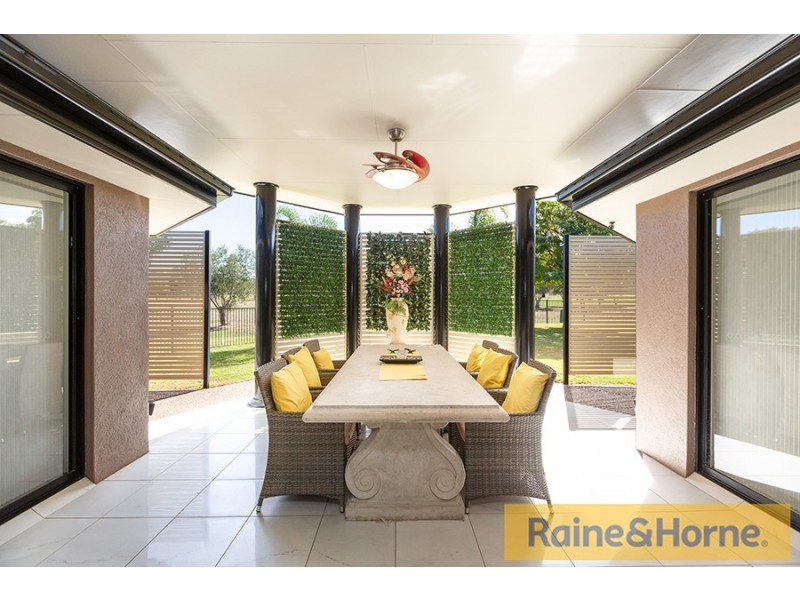 70 The Grange, Tamworth NSW 2340