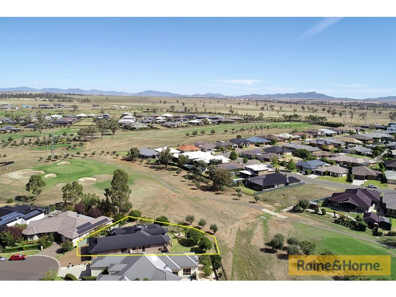 70 The Grange, Tamworth NSW 2340