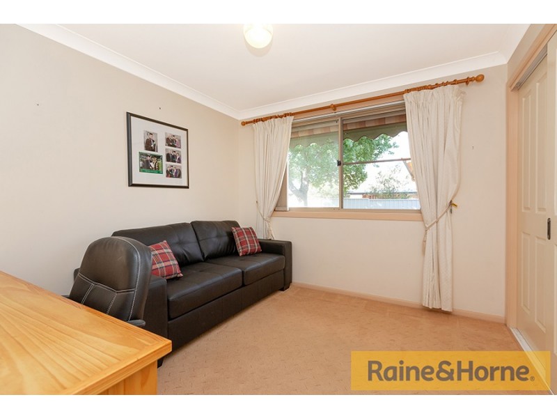 4 Clancy Court, Tamworth NSW 2340