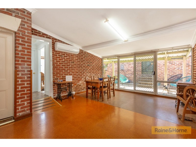 4/168 Carthage Street, Tamworth NSW 2340