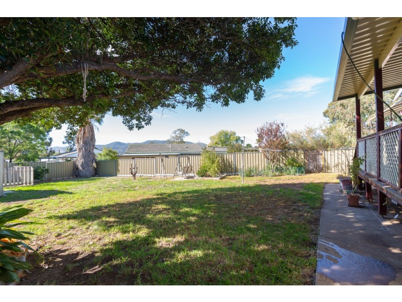 70 Wilburtree Street, Tamworth NSW 2340