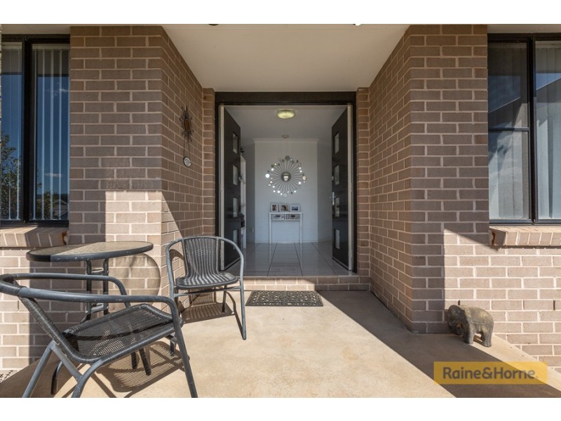 94 The Heights, Tamworth NSW 2340