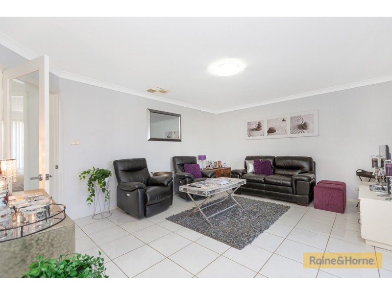 94 The Heights, Tamworth NSW 2340