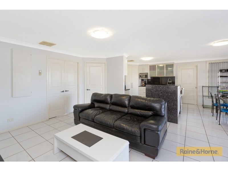 94 The Heights, Tamworth NSW 2340