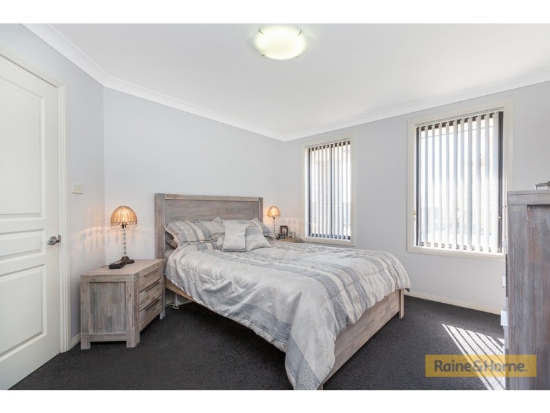 94 The Heights, Tamworth NSW 2340