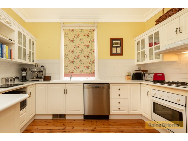 61 Hill Street, East Tamworth NSW 2340