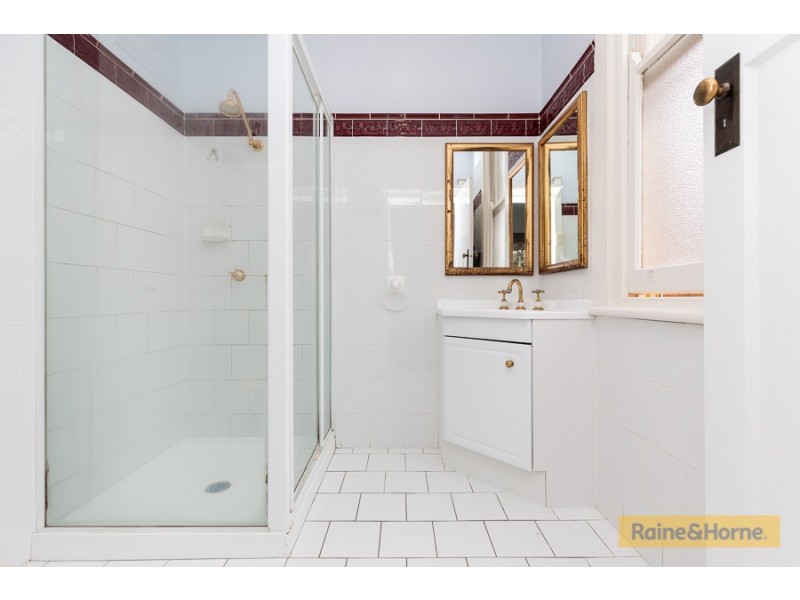 61 Hill Street, East Tamworth NSW 2340