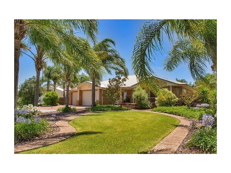 10 Narran Place, Tamworth NSW 2340