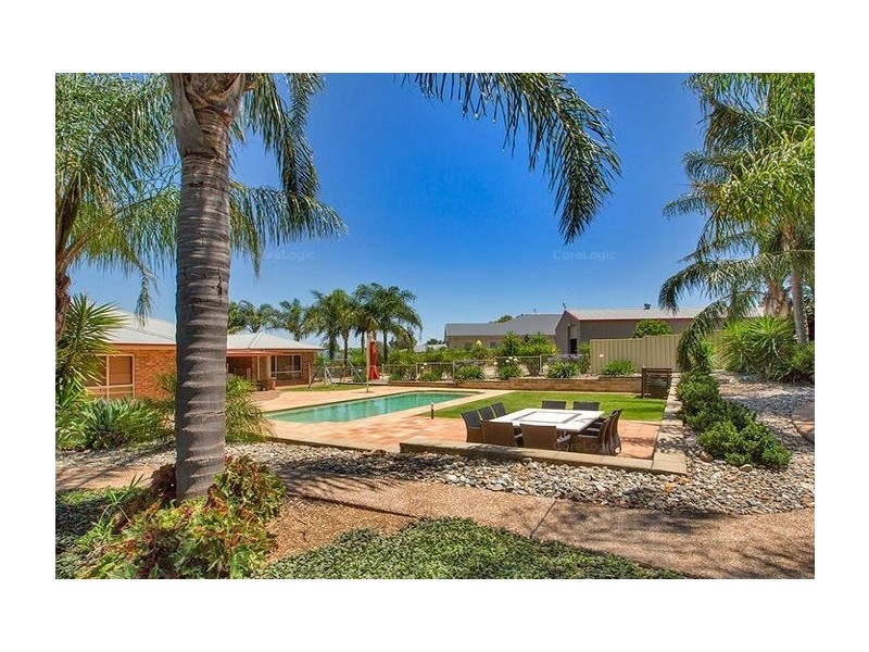 10 Narran Place, Tamworth NSW 2340