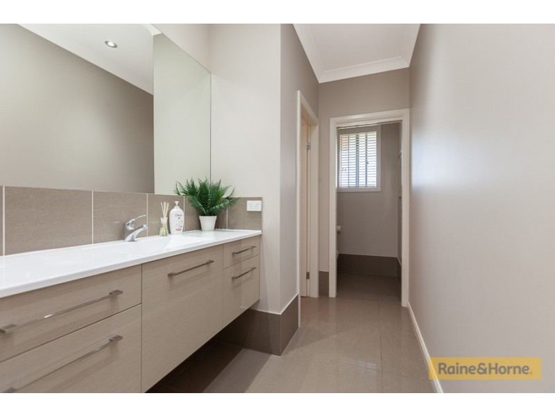 25 Peak Drive, Tamworth NSW 2340