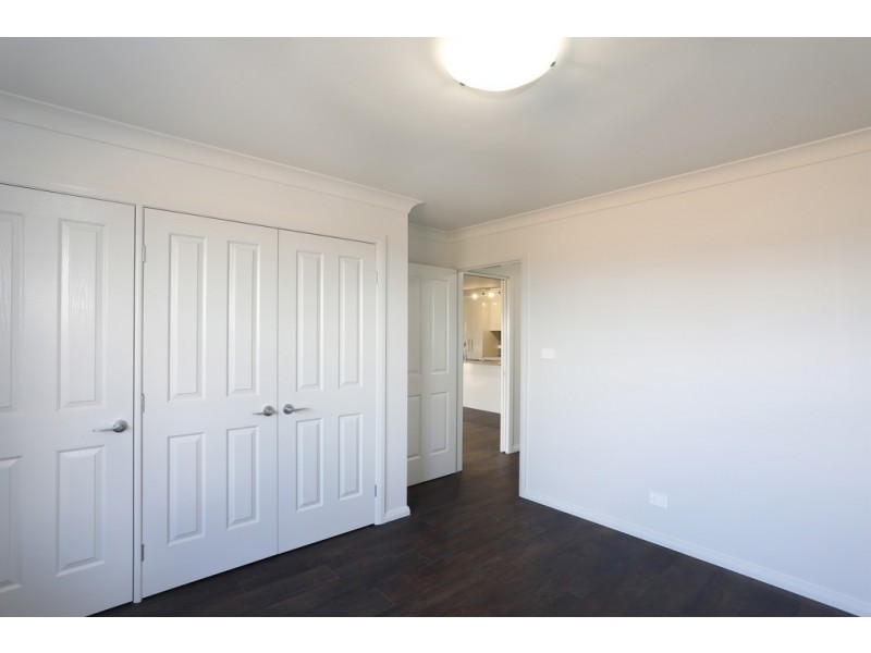 4 a and b Appaloosa Place, Tamworth NSW 2340