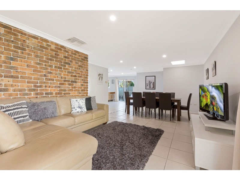 19a Minnamurra Cres, Tamworth NSW 2340