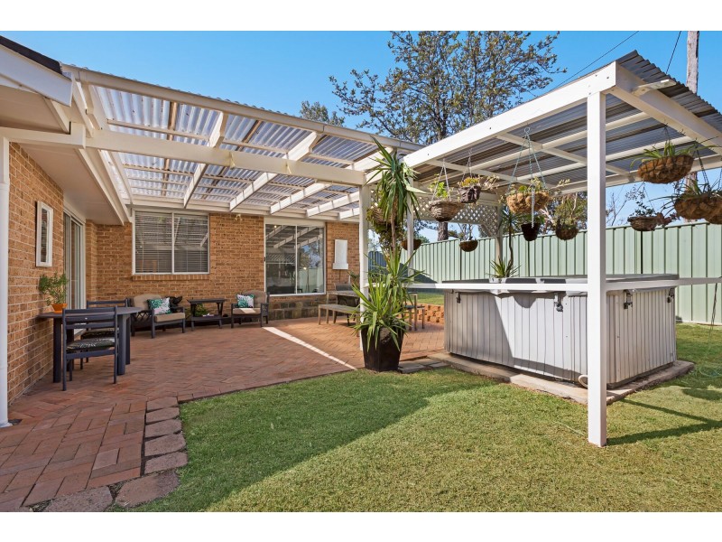 19a Minnamurra Cres, Tamworth NSW 2340