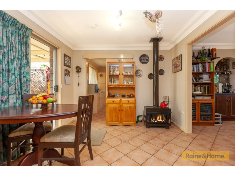 76 Stirling Road, Tamworth NSW 2340