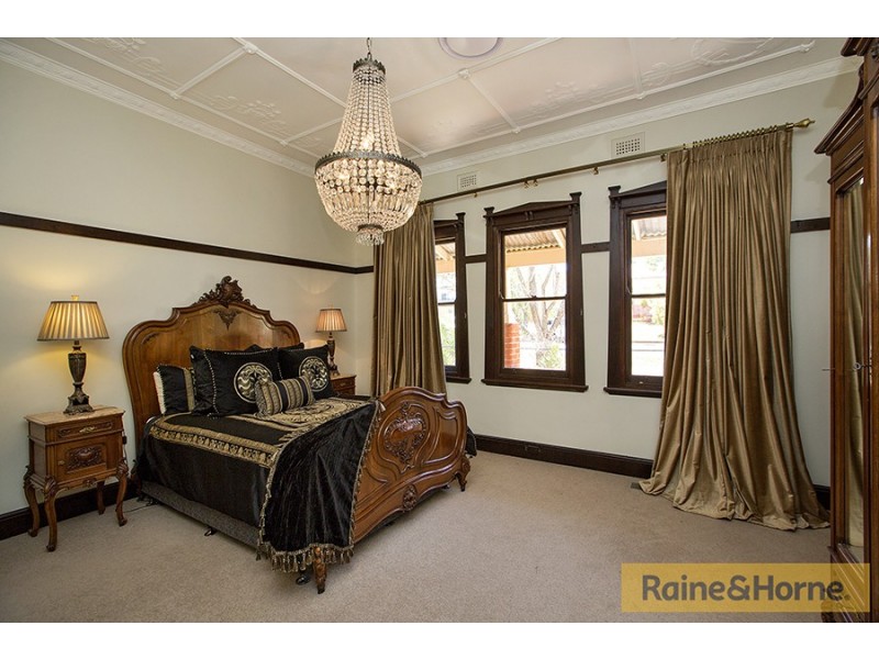 “Ardlethan” Fitzroy Street, Tamworth NSW 2340