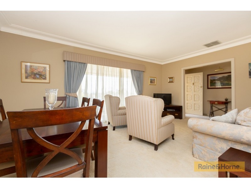 7 Minnamurra Crescent, Tamworth NSW 2340