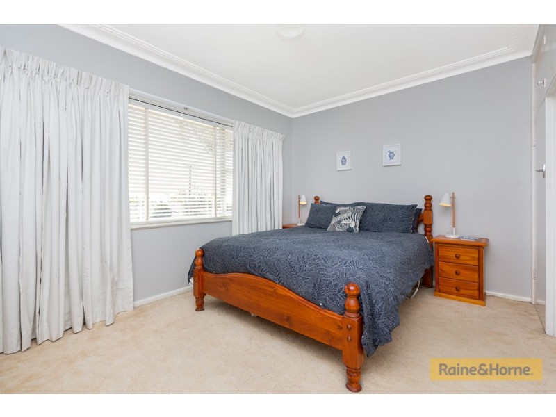7 Minnamurra Crescent, Tamworth NSW 2340