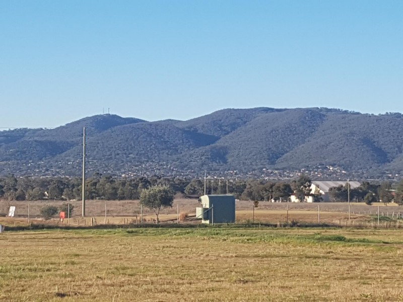 4 Rodeo Drive, Tamworth NSW 2340