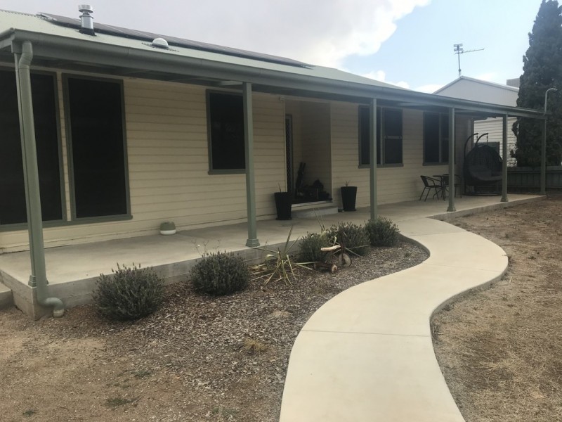 5 Cobley Avenue, Tamworth NSW 2340