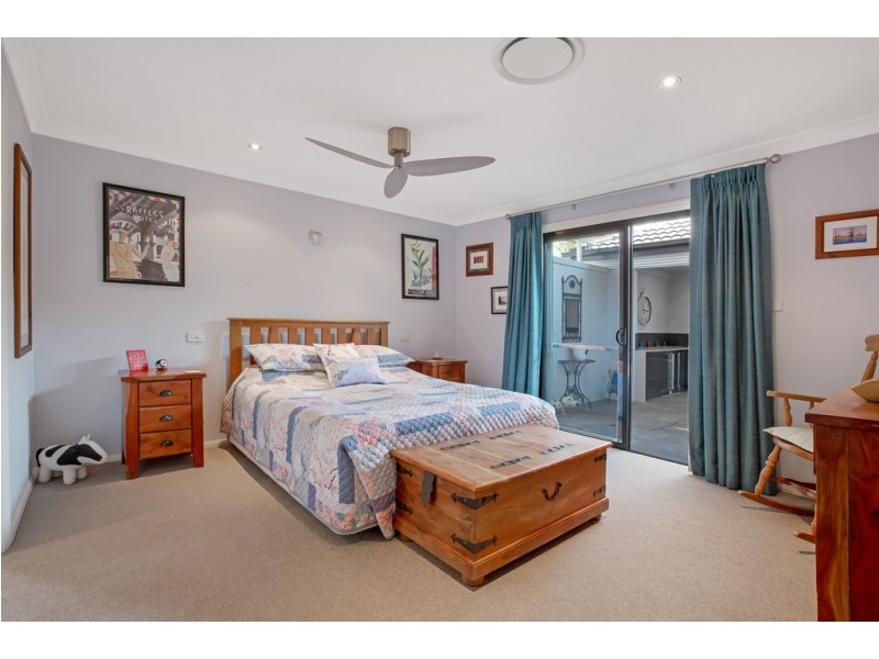 27 The Grange, Tamworth NSW 2340