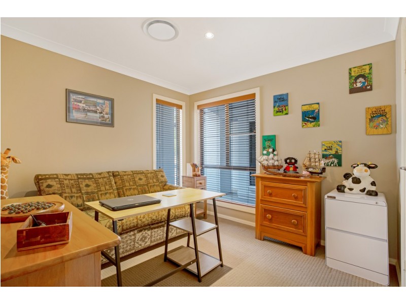 27 The Grange, Tamworth NSW 2340
