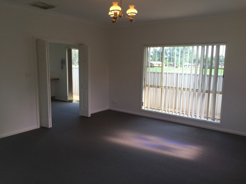 2/4 Gunn Street, Tamworth NSW 2340