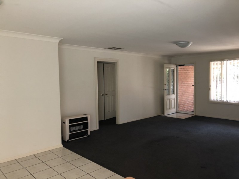 2/64 Griffin Avenue, Tamworth NSW 2340