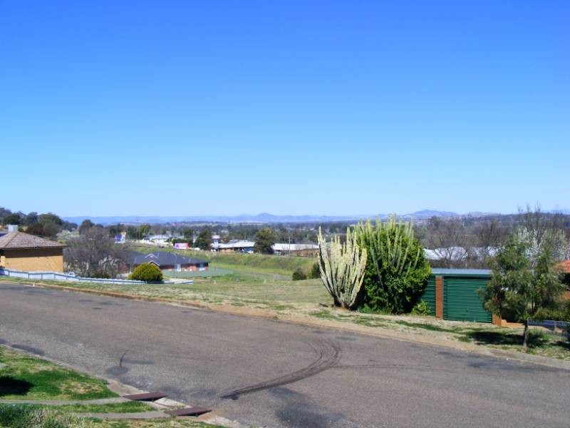 19 Chelmsford Street, Tamworth NSW 2340