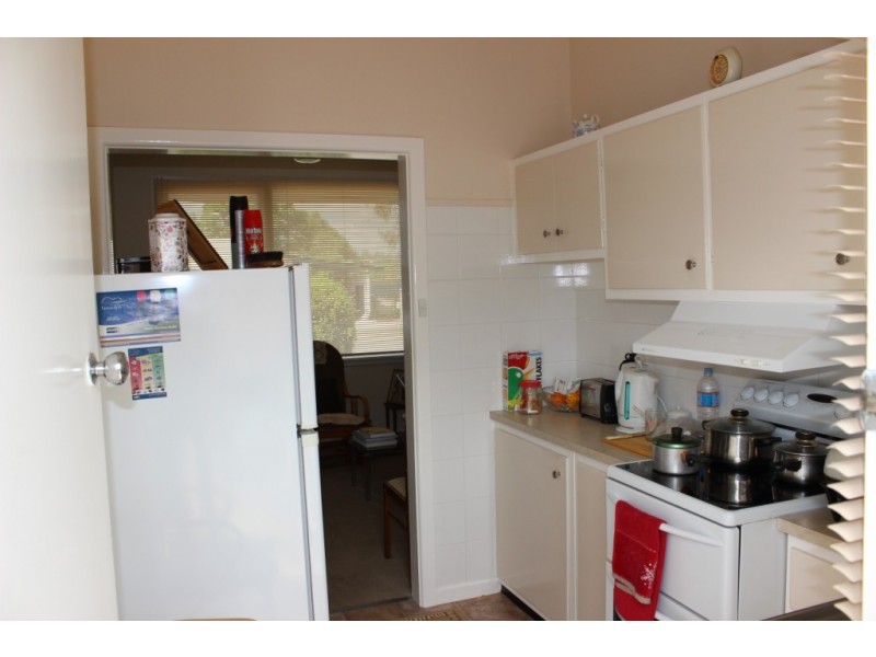 2/17 Diane Street, Tamworth NSW 2340