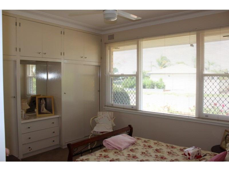 2/17 Diane Street, Tamworth NSW 2340