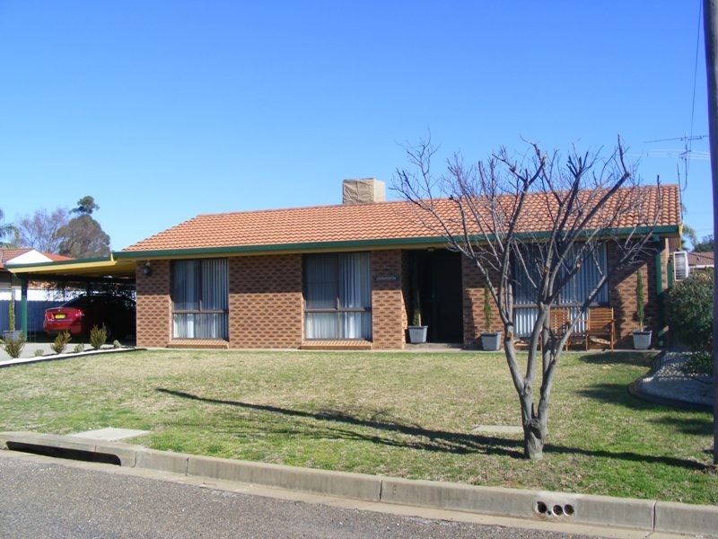 71 Blaxland Way, Tamworth NSW 2340