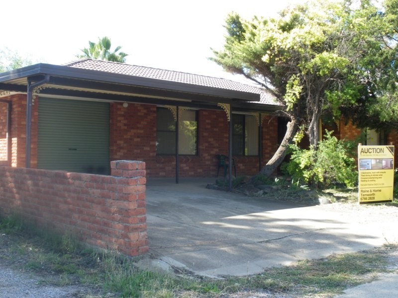 39 Calala Lane, Tamworth NSW 2340