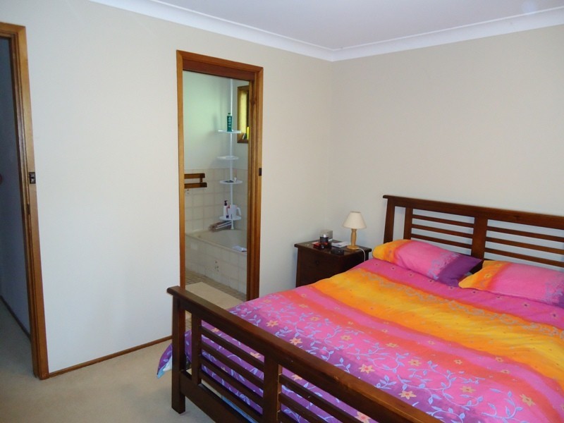 5 Prentice Avenue (East), Tamworth NSW 2340