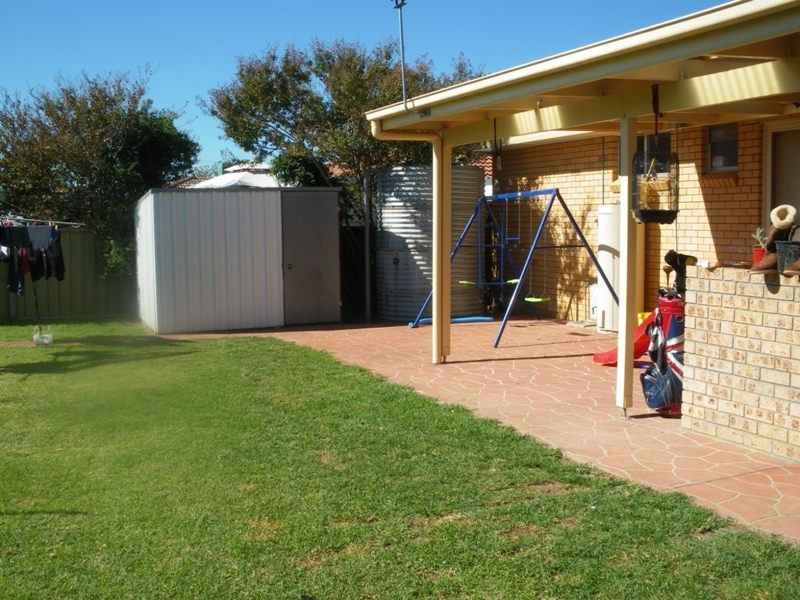 15 Kurrawan Street, Tamworth NSW 2340