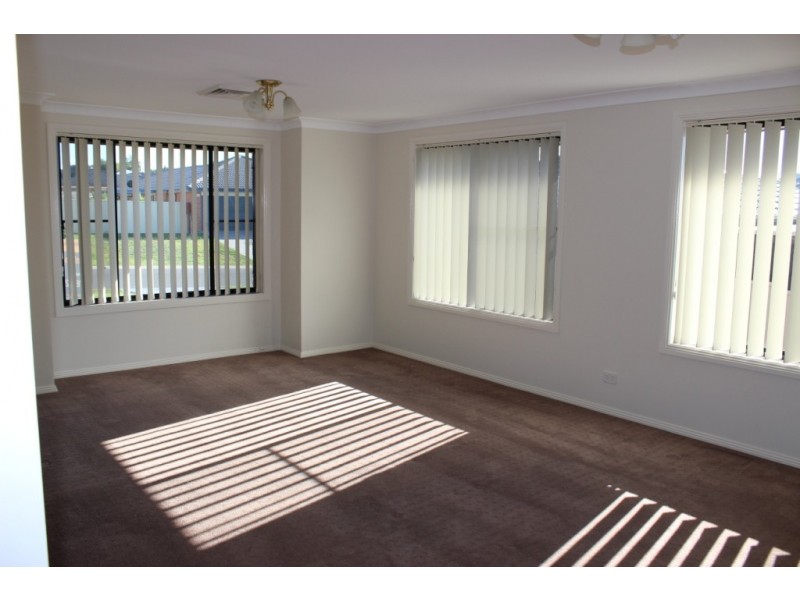 4 Kalinda Place, Tamworth NSW 2340