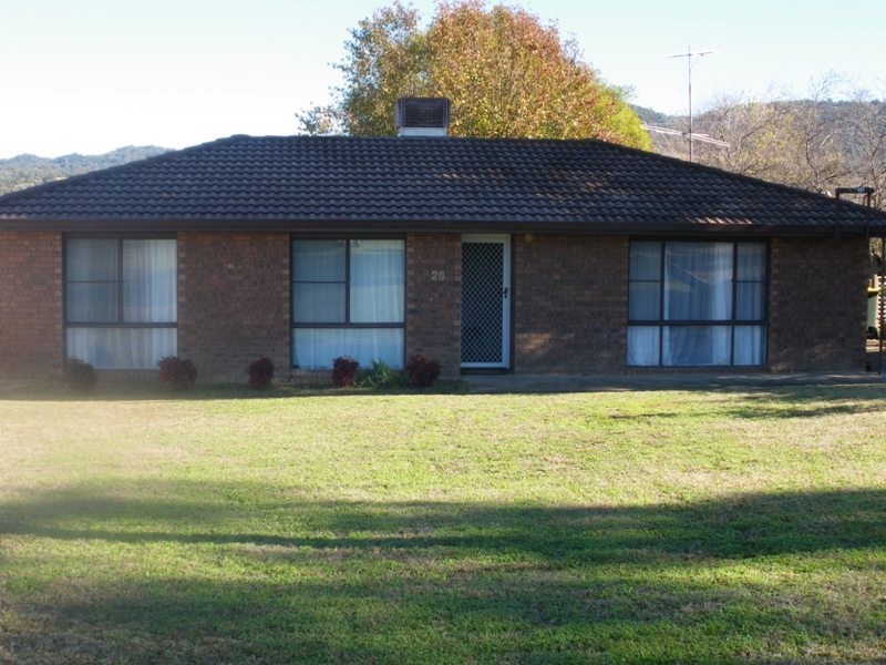 26 Denman Avenue, Tamworth NSW 2340