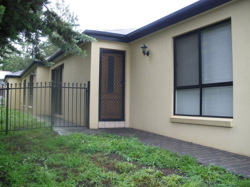 82B Rawson Avenue, Tamworth NSW 2340