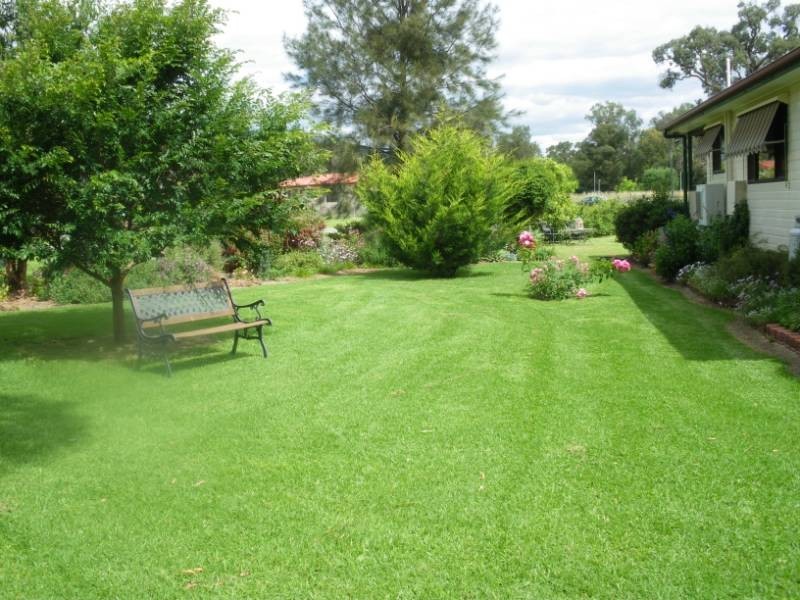 82 Duncan Street, Woolomin NSW 2340