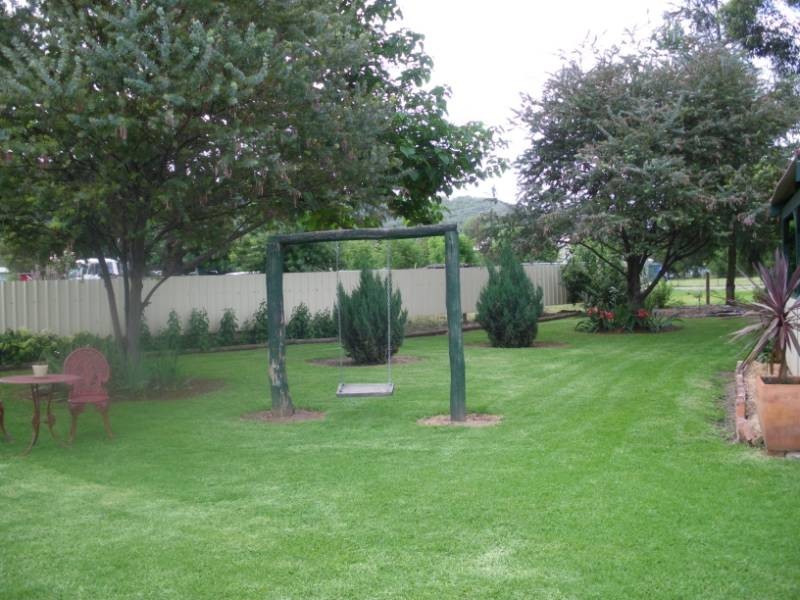 82 Duncan Street, Woolomin NSW 2340