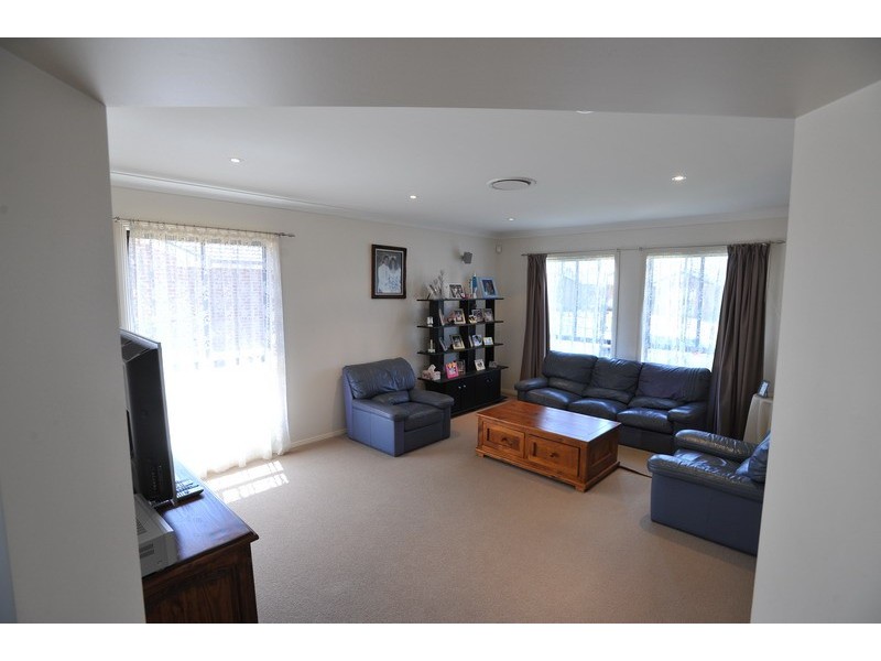 1A Bandalong Street, Tamworth NSW 2340