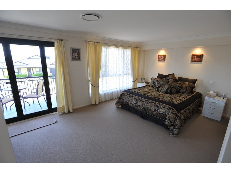 1A Bandalong Street, Tamworth NSW 2340