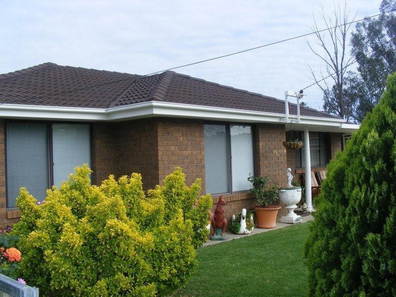 69  Warral Road, Tamworth NSW 2340