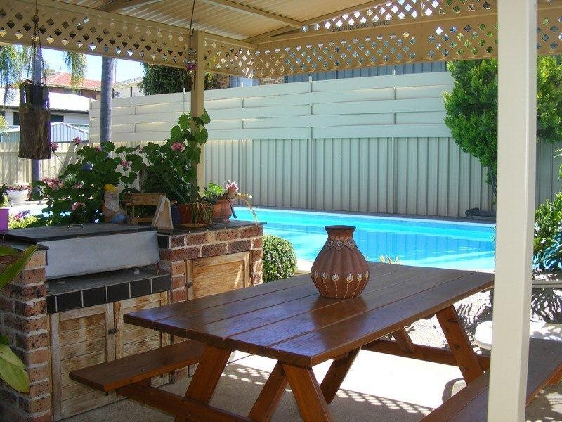 12 Mcrae Street, Tamworth NSW 2340