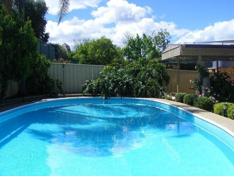 12 Mcrae Street, Tamworth NSW 2340