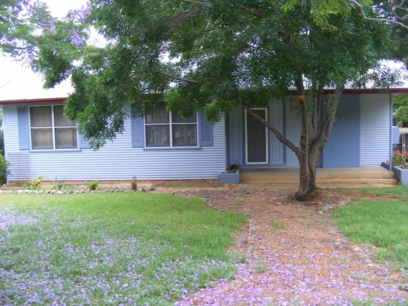 48 Hall Street, Tamworth NSW 2340