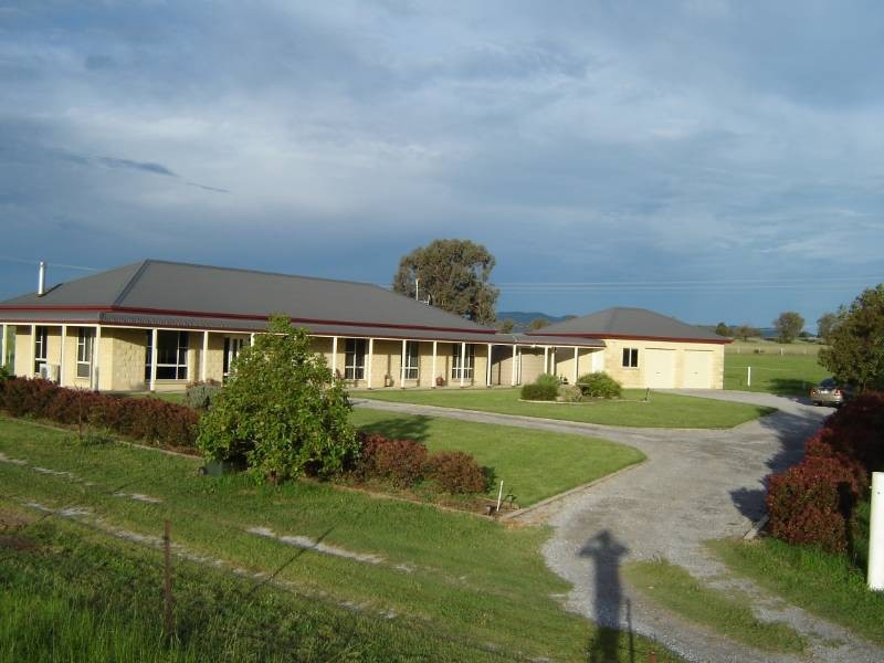 307 Whitehouse Lane, Tamworth NSW 2340