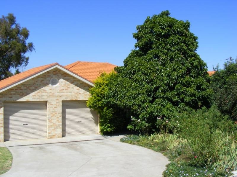 1 Valley Drive, Tamworth NSW 2340