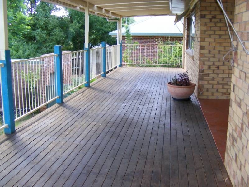 7 Douglas Avenue, Tamworth NSW 2340