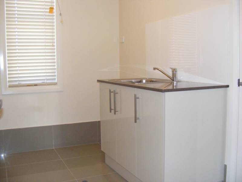 27 Boulevard Place, Tamworth NSW 2340